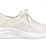 Skechers Slip-On Terbaik: Aman dan Praktis untuk Lansia