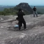 Eksplorasi Alam Batu Baginde Belitung dengan Bujet Minimal