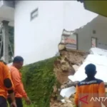 Rumah Rusak Akibat Longsor Kian Meluas di Pamekasan