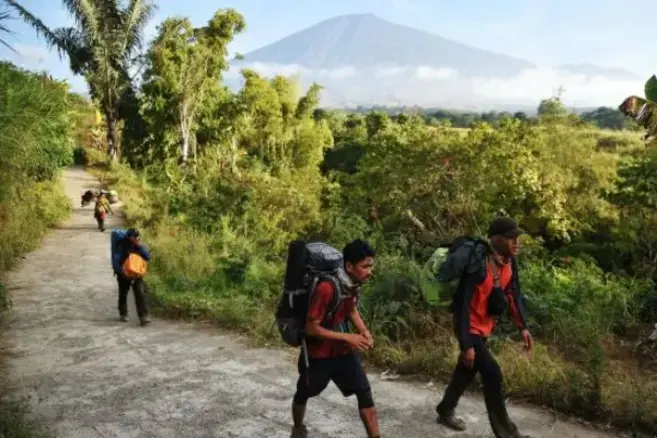 Upaya Pencarian Maksimal Pendaki Hilang di Mongkrang